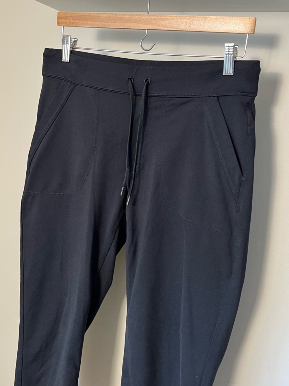 Athleta Pull On Casual Pants
